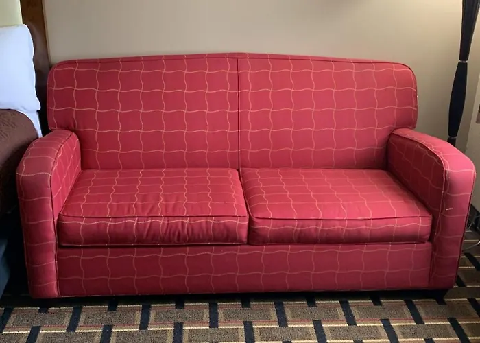 Heritage Grand Hotel 3*