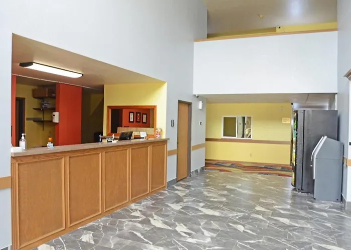 Heritage Grand Hotel 3*